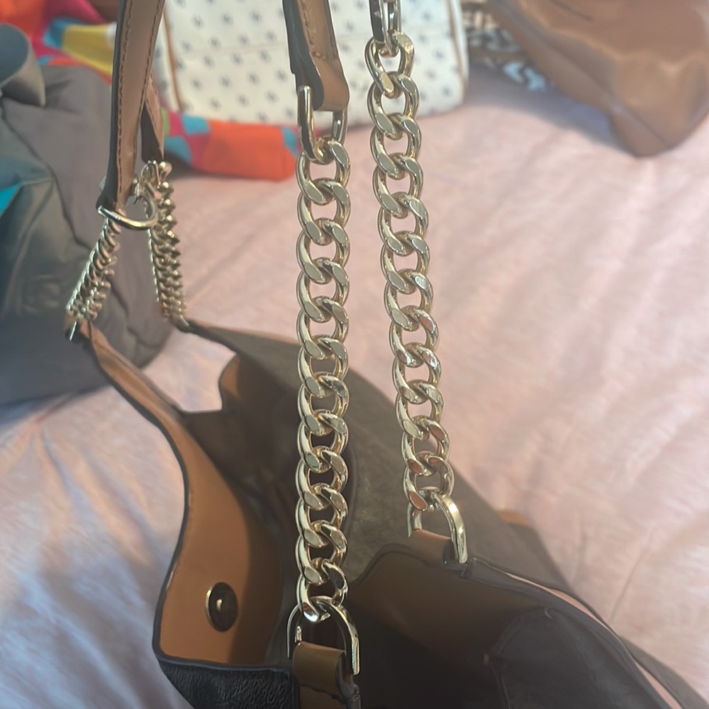 Purse - Picture 3 of 6